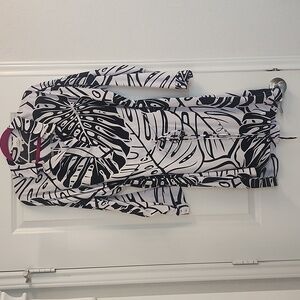 Simply Sisters By Lola Miller Makanani Dress Black and White Long Sleeve Dress